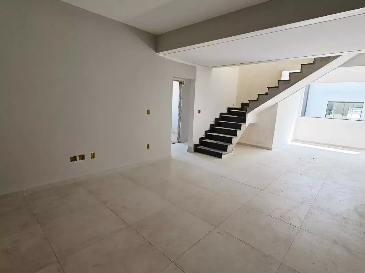 APTO COBERTURA à venda, 3 quartos, 1 suíte, 2 vagas, LOURDES