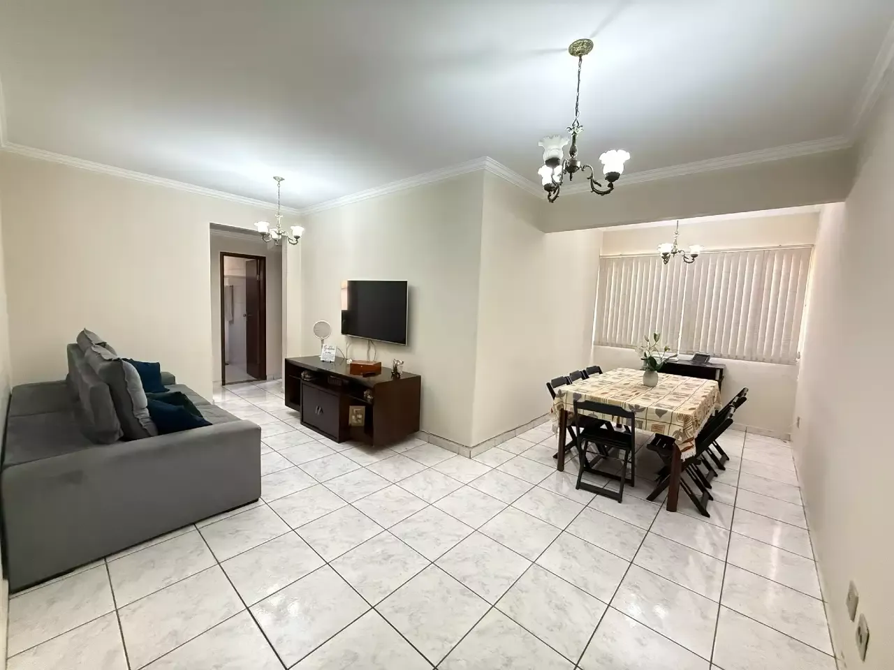 Apartamento à venda, 3 quartos, 1 suíte, 1 vaga, Centro