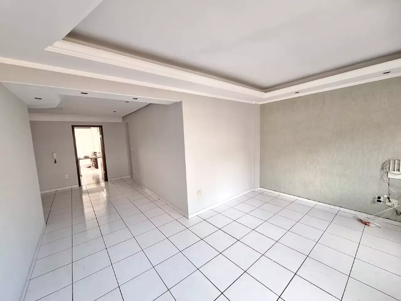 Apartamento com ótima localização — 2 quartos no Centro
