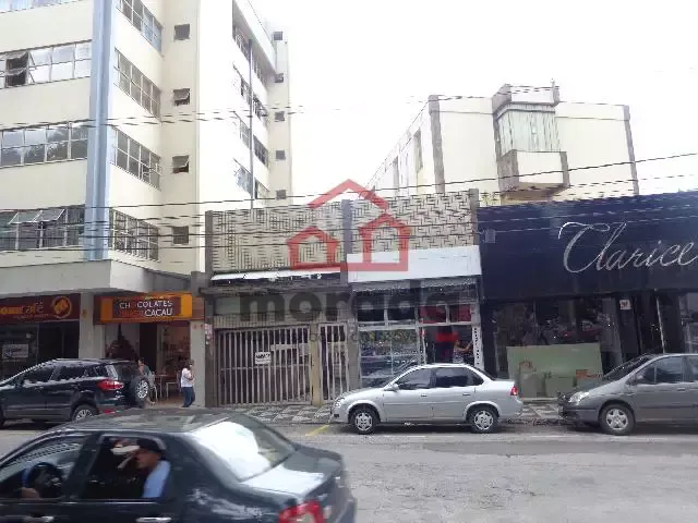 Apartamento 3 quartos, 1 suíte, para alugar no Centro