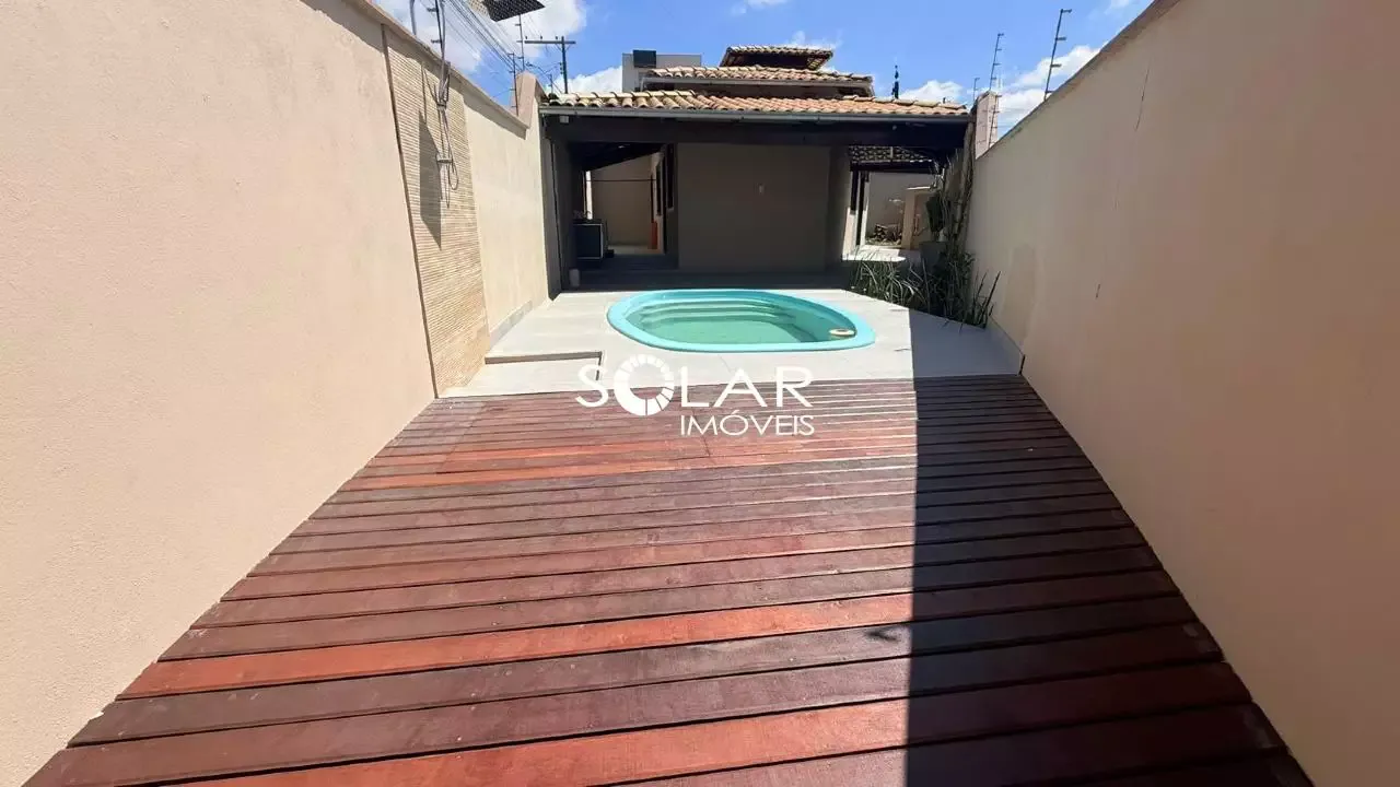 Imóvel à venda no Residencial Santanense — 3 quartos e piscina