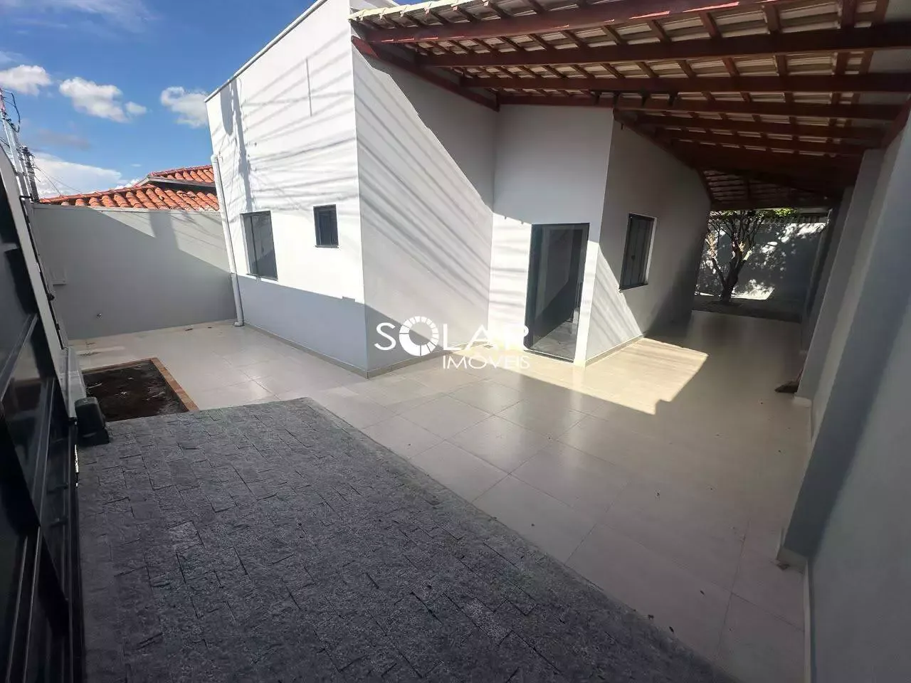 Casa moderna no Cidade Nova com espaço gourmet | 3 quartos e 2 vagas