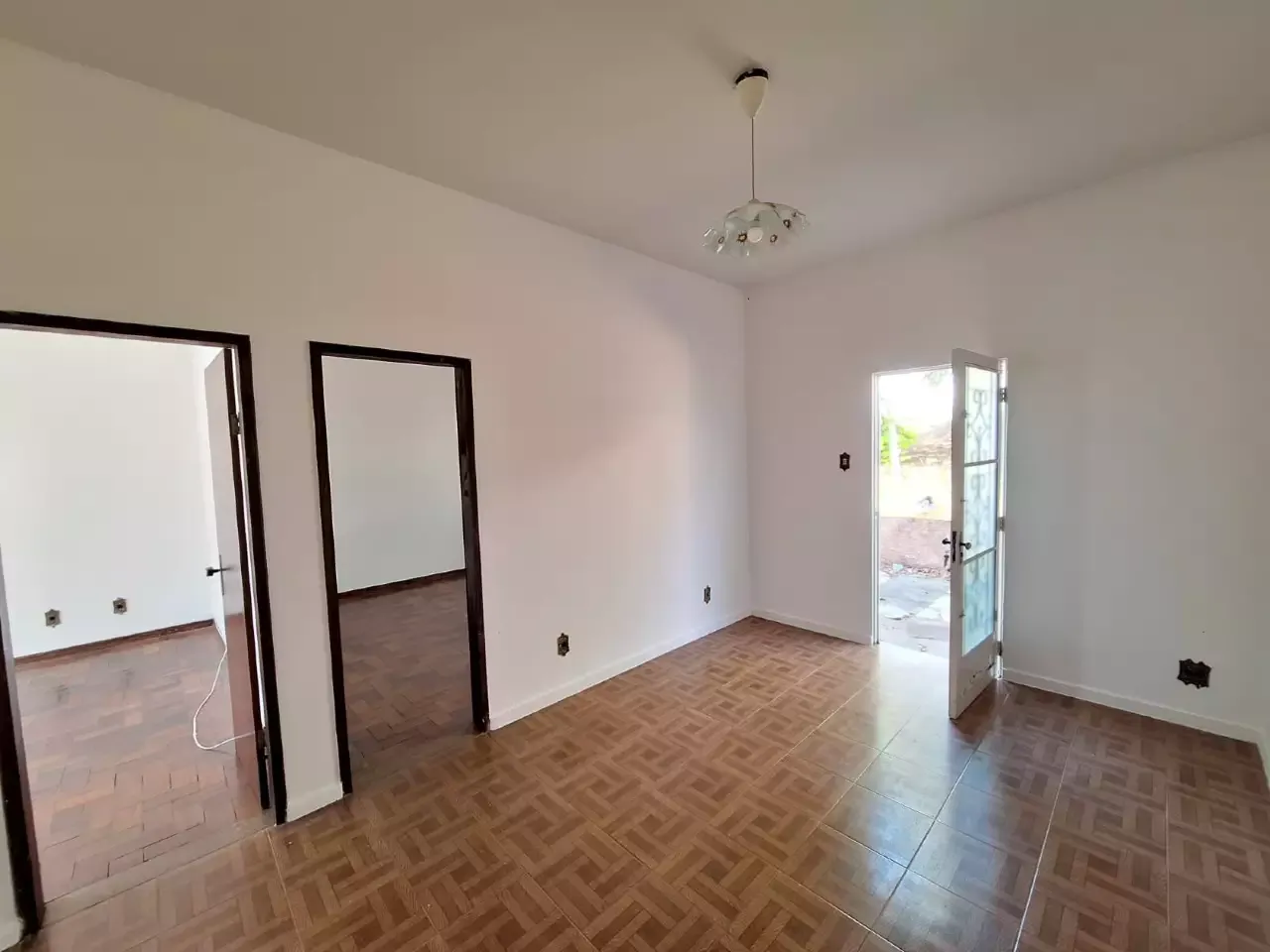 CASA para aluguel, 3 quartos, 1 vaga, Residencial Morro do Sol