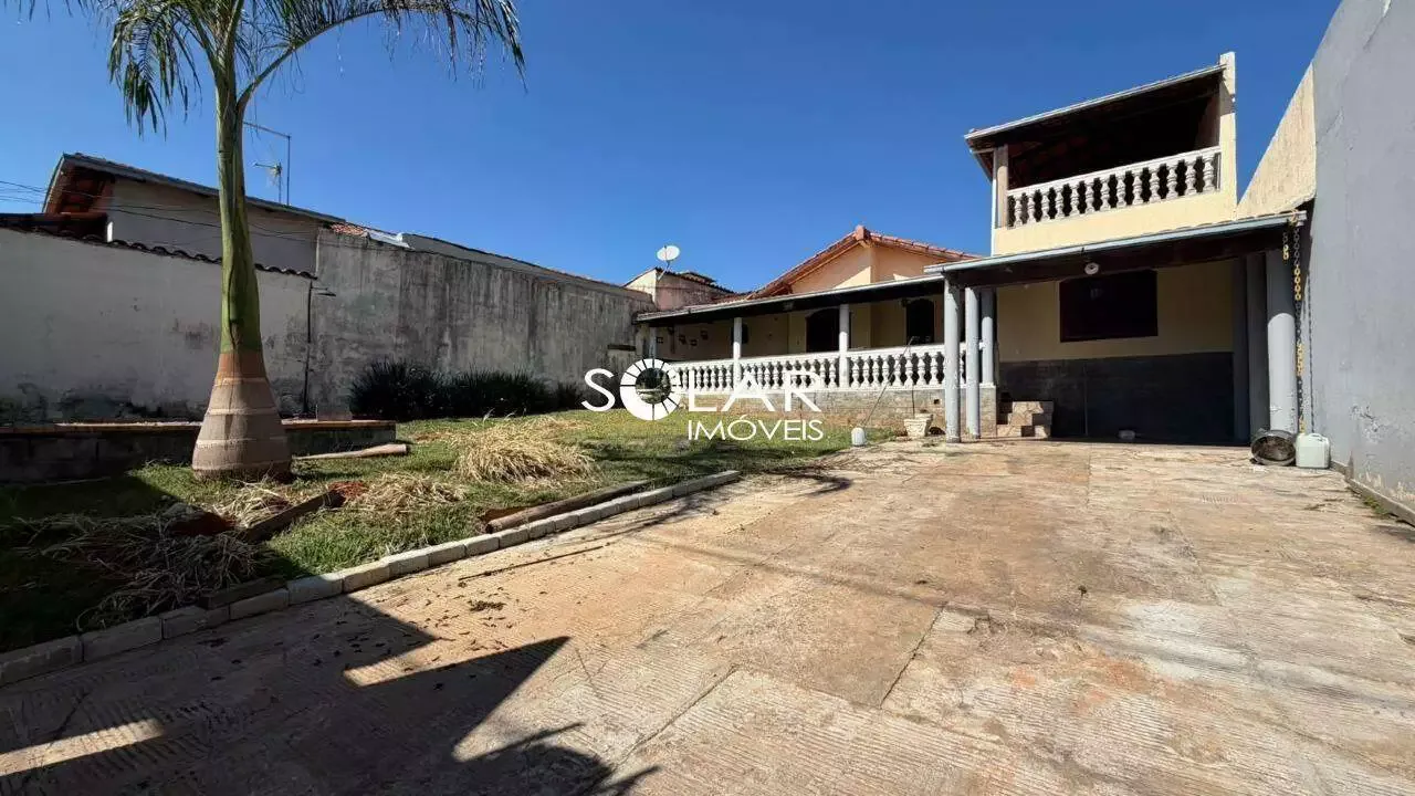 Casa para alugar no Três Marias, 3 quartos