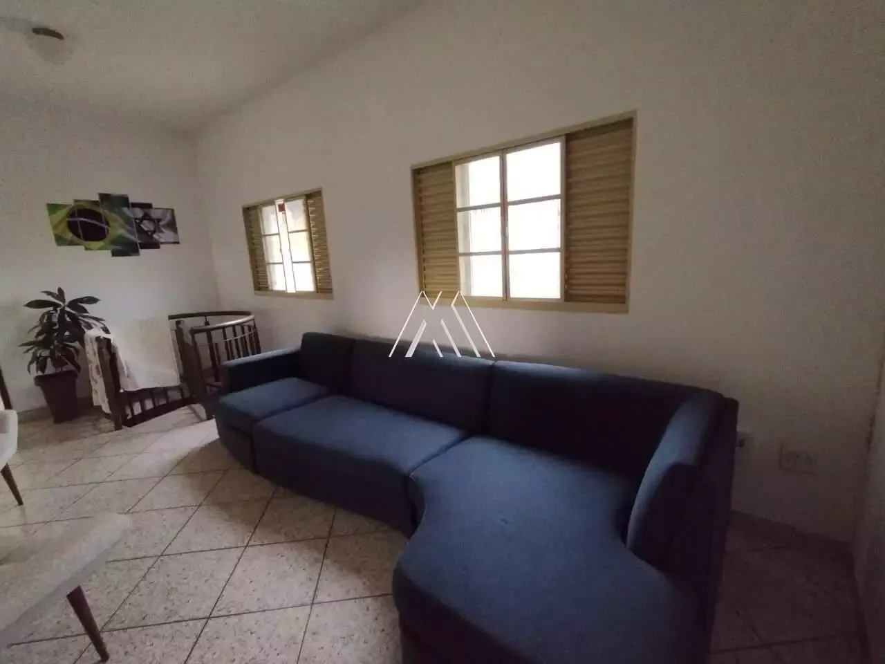 Vendo casa no Morro do Sol com quintal amplo planejados na cozinha!