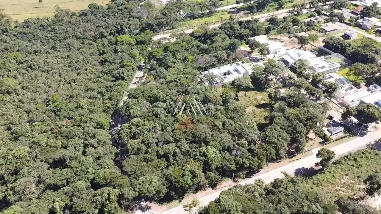 Lote de 1.144 m² no Condomínio Recanto dos Pássaros