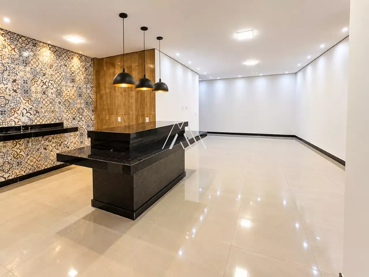 CASA À VENDA - NOGUEIRA MACHADO — 3 quartos com suíte