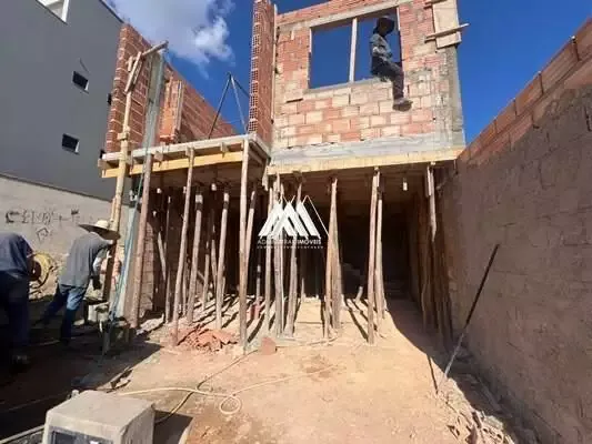 Casa no bairro São Bento à venda — 3 quartos, 300 m²