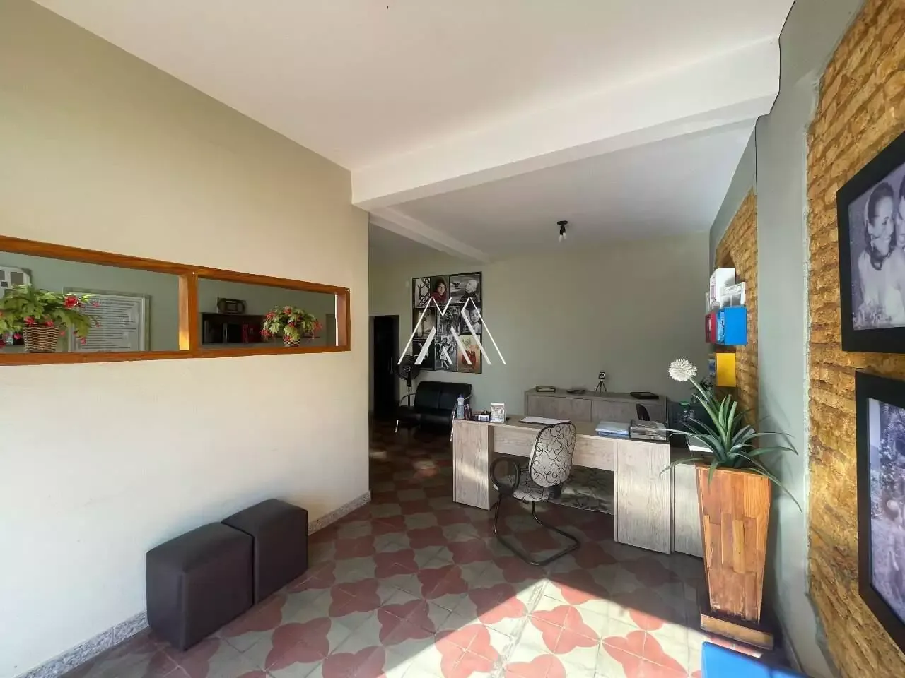 Vendo loja comercial em Itaúna com excelente localização!