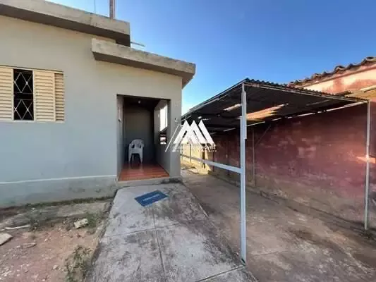 Vendo casa 3 quartos no Residencial Morro do Sol