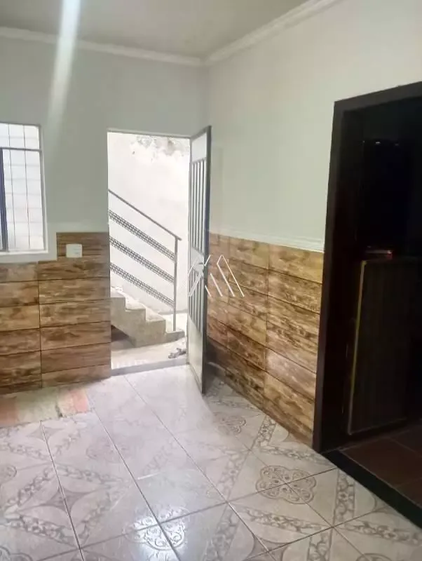Vendo casa com 03 quartos no Bela Vista