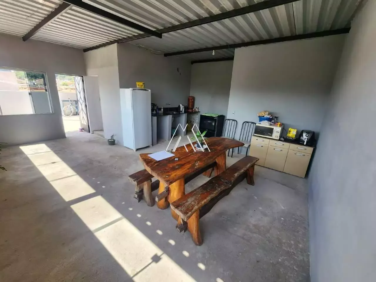 IMÓVEL PARA VENDA - LEONANE - Casa 3 quartos com suíte e cobertura