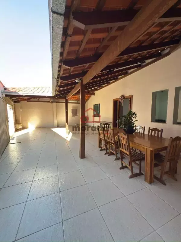 Casa à venda, 2 quartos, 2 vagas, Cerqueira Lima