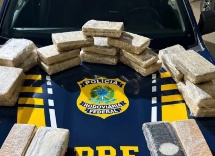 PRF apreende mais de 23 kg de drogas em veículo na BR-262