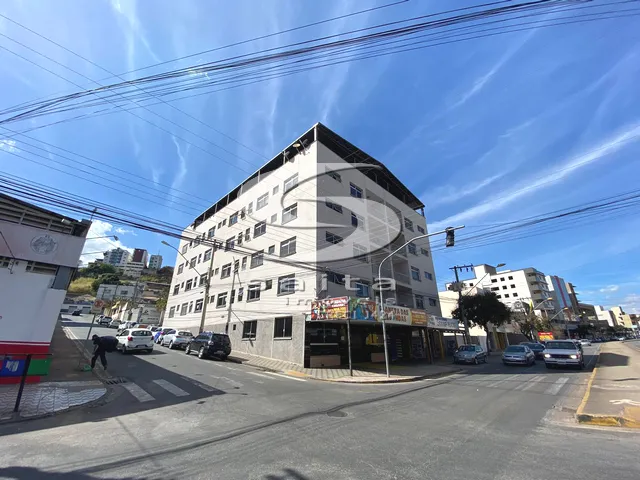 APARTAMENTO - CENTRO — 3 quartos para alugar no Centro
