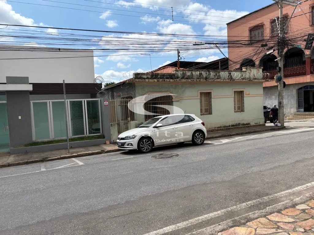 CASA - CENTRO — Casa 4 quartos à venda no Centro