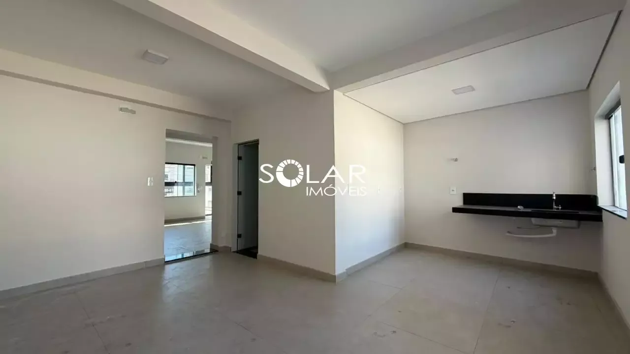 Sala Comercial 63 m² na Avenida Jove Soares — Graças