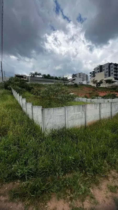 Lote à venda no Tropical
