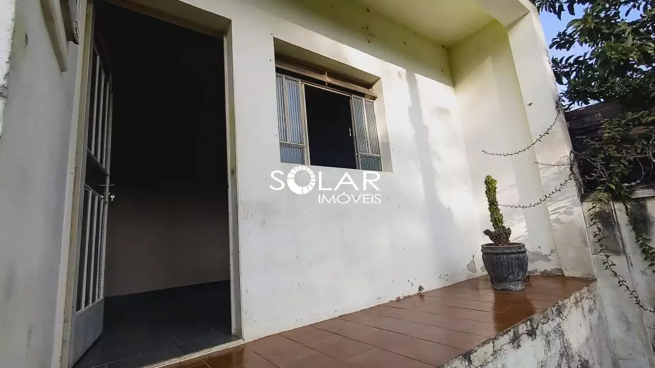Casa 3 quartos para aluguel na Nogueirinha