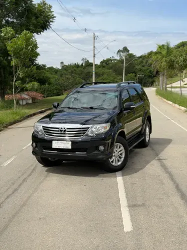 Toyota Hilux SW4 SR 4X2 2.7/ 2.7 Flex 16V Aut. 2015