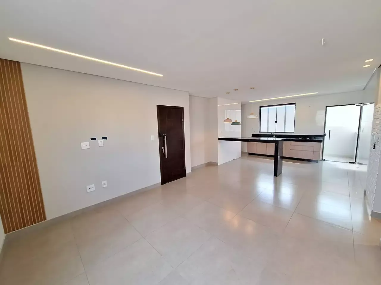 Apartamento com suíte e elevador — 3 quartos no Centro