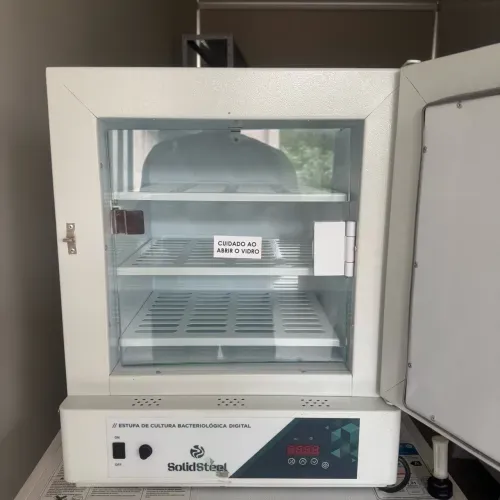 Estufa Bacteriológica