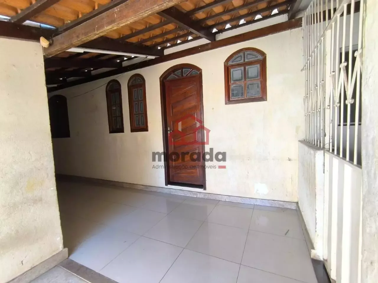 Casa residencial à venda no Parque Jardim Santanense — 2 quartos, 74 m²