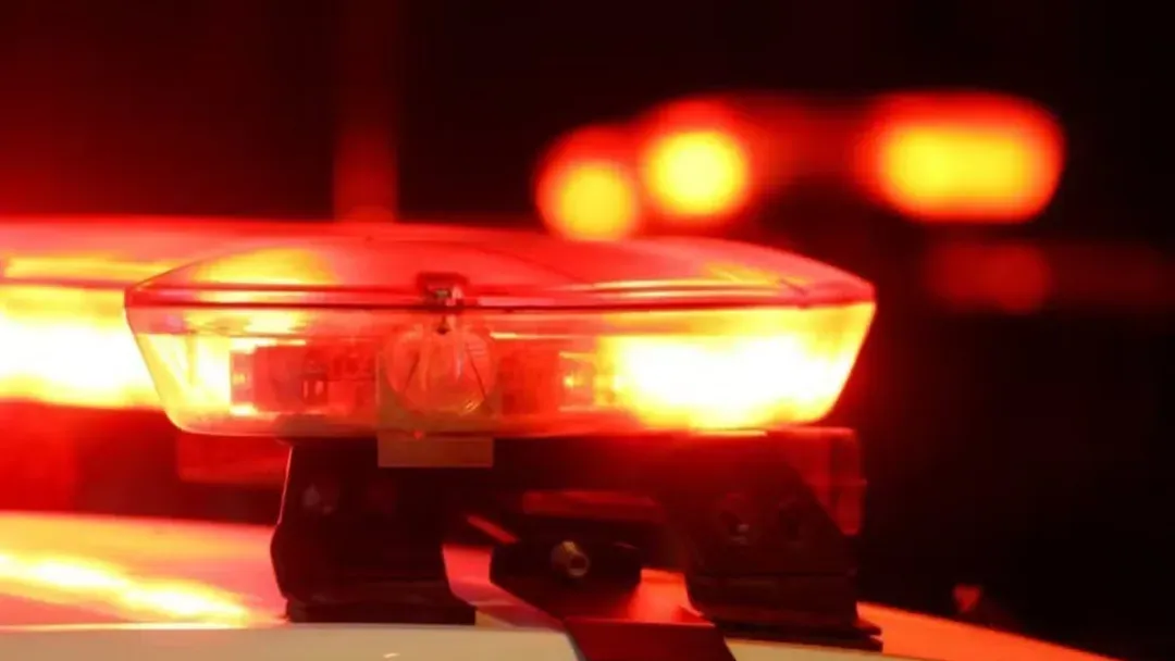 Adolescente é apreendido após golpe com Pix falso em loja de celulares em MG