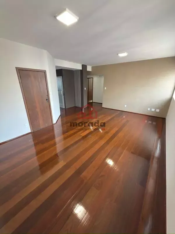 Cobertura para aluguel, 2 quartos, 1 suíte, 1 vaga, Centro