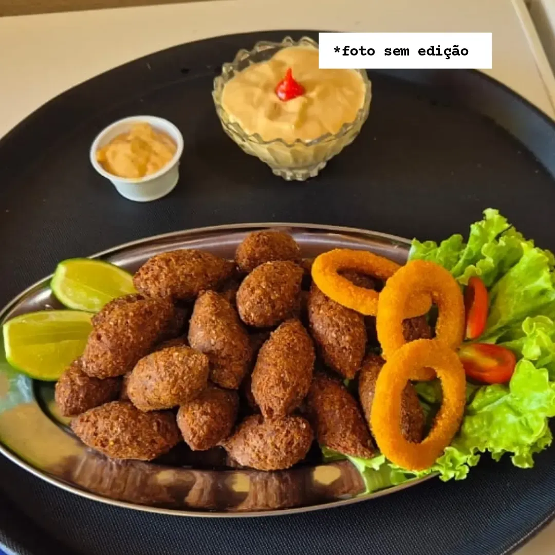 Porção de kibe com molho especial no Bar Sabor Cachoeira