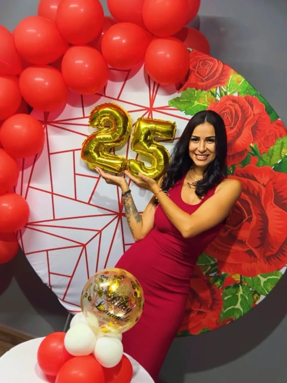 Aniversário no Hangar Choperia: torre de chopp e decoração grátis