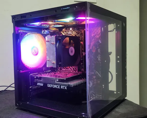 PC GAMER — Santanense