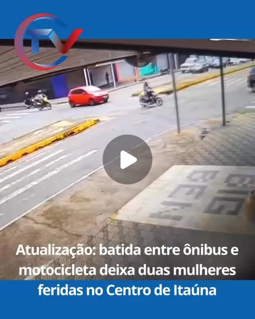 Acidente entre ônibus e motocicleta deixa feridos