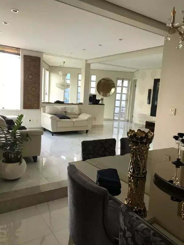 Casa à venda, 2 quartos, 4 vagas, Chácara do Quitão