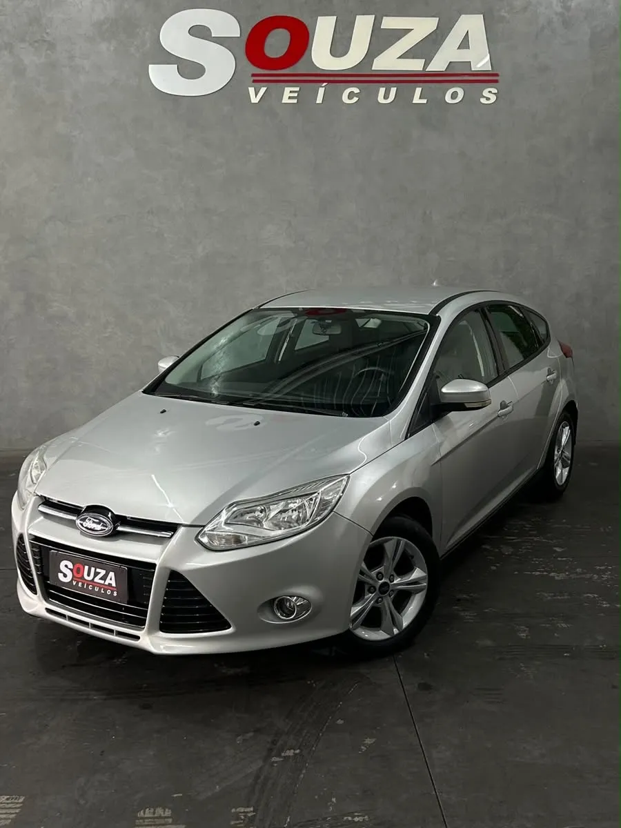 Ford Focus 1.6 SE Manual 2014 — 128 mil km