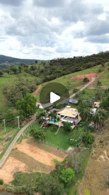 Sítio com lazer completo à venda em Itaúna — Zona Rural
