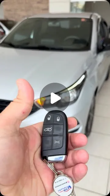 Fiat Cronos Drive 1.3 S-Design 2023/2024 — 25.900 km — Graças