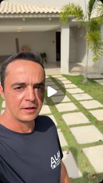 Casa de alto padrão no Condomínio Recanto dos Pássaros
