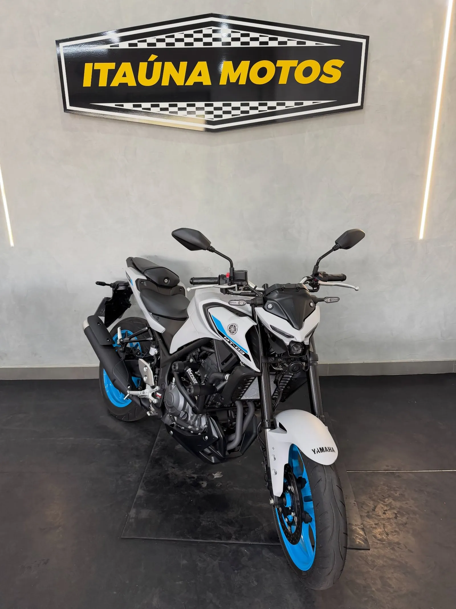 Yamaha MT 03 2026 com 1.000 km — à venda