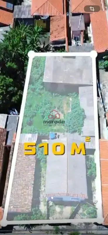 Casa com barracão à venda em Lourdes