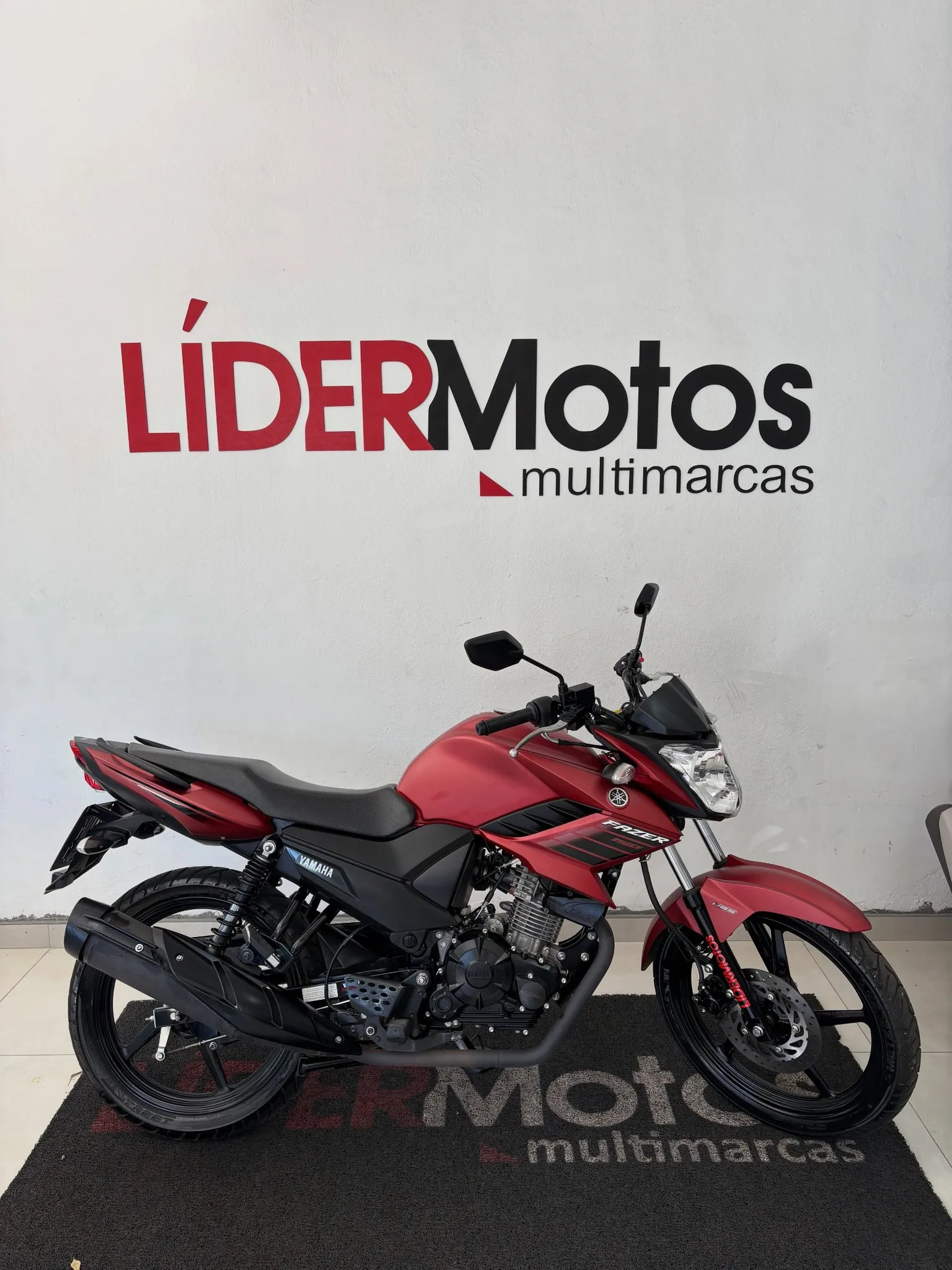 Yamaha Fazer 150 2022 — 3.129 km, único dono