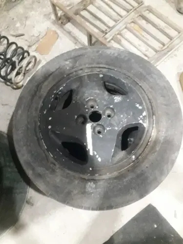 Rodas liga leve  e linha fiat. Tempra