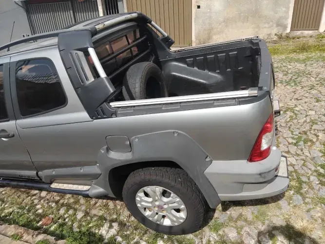 Fiat Strada Adventure1.8/ 1.8 Locker Flex CD 2012