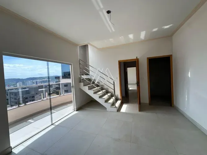 Vendo cobertura com elevador no Belvedere — Graças