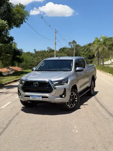 Toyota Hilux CD SRX 4X4 2.8 TDI 16V Diesel Aut. 2025