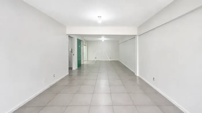 Loja comercial 71,40 m² para locação no Graças em Itaúna