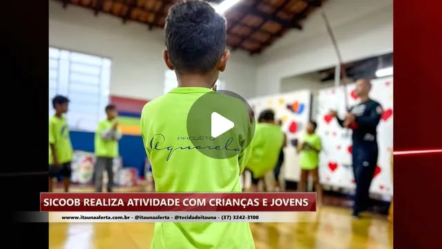 Sicoob Centro-Oeste realiza ação com crianças do Projeto Aquarela