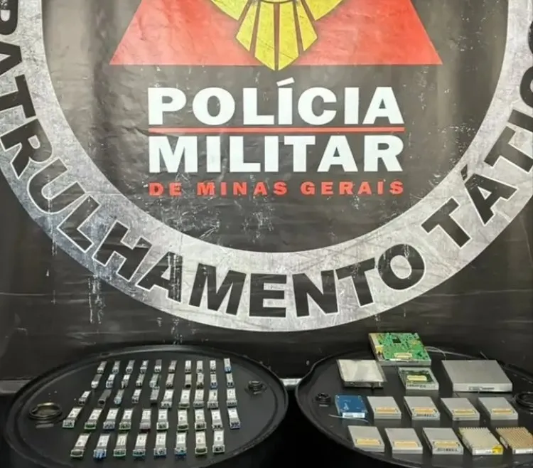 Equipamentos de telecomunicações avaliados em R$33 mil são recuperados