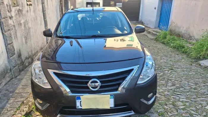 Nissan Versa 1.0 12V Flexstart 4P Mec. 2019 — Graças