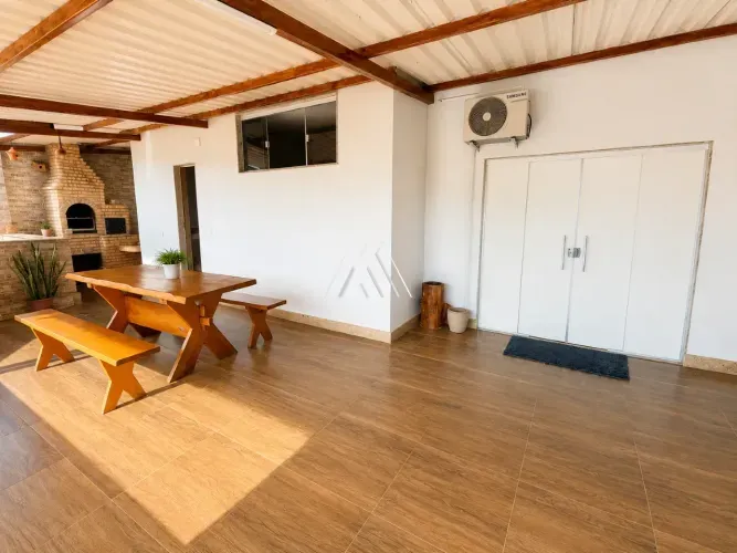 Casa 4 quartos à venda no Aeroporto em Itaúna